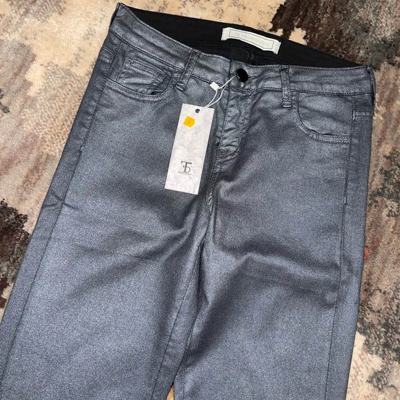 Denim - 75 Fauburg Jean Dark Gun metal denim jeans Nwt